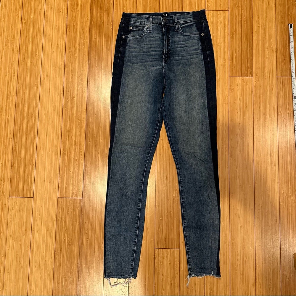 GAP True Skinny Jeans with Tuxedo Stripes - size: 4T